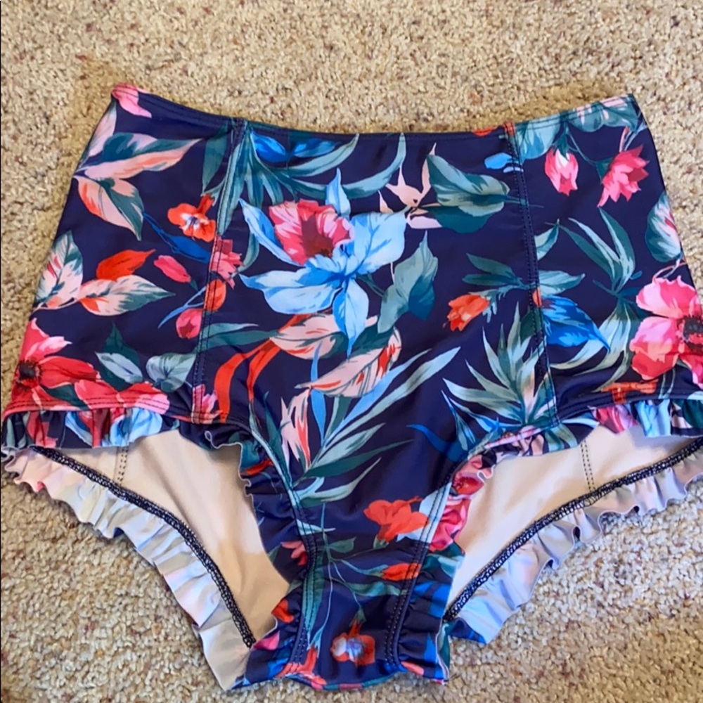 Kortni Jeane swim bottoms